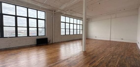 Flexible 1,400 Sq Ft Commercial Space for Lease in Prime East Williamsburg