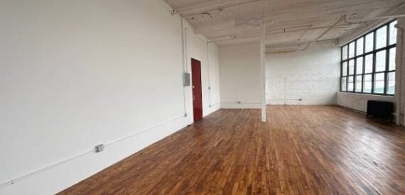 Flexible 1,400 Sq Ft Commercial Space for Lease in Prime East Williamsburg