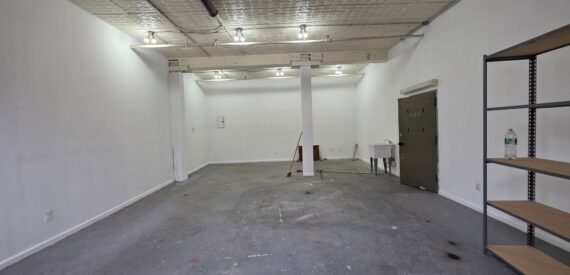 Modern 800 Sq Ft Office Space for Lease in Trendy Bushwick – Prime Location!