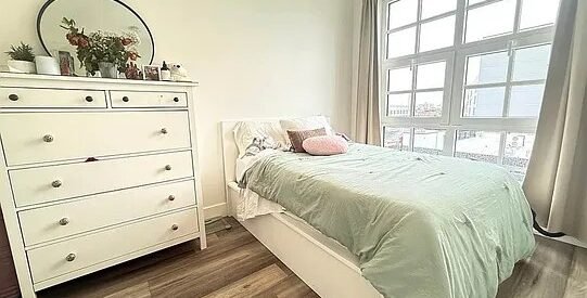 Luxury 1BR w/ Balcony, Gym, Parking &amp; Full Amenities in Little Caribbean 🌇🚗🏋️‍♂️