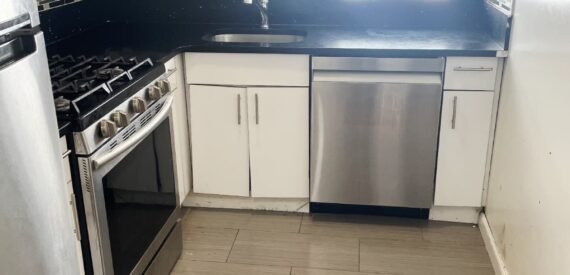 Modern 2.5BR Apartment with Office in Prime Prospect Lefferts Gardens/Flatbush