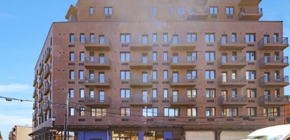 One Bedroom___________BUSHWICK___________