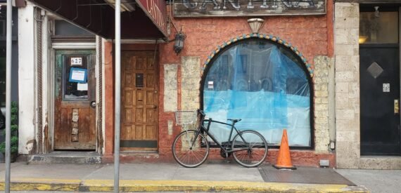 Murray Hill Vented Restaurant &#8211; Available for 1st time in 40 years