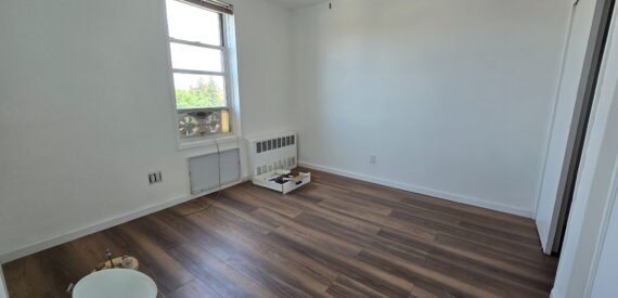 Spacious 2BR Gut-Renovated Coop Steps to Subway, Elevator, No Fee – Elmhurst