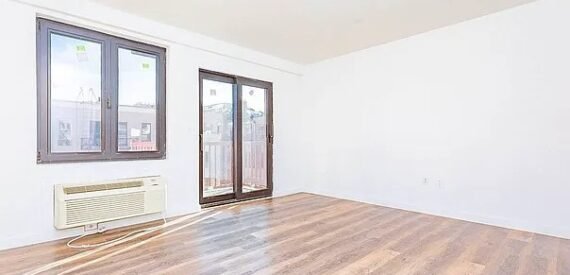 ___ Triplex 3 Bedroom____________________Bushwick