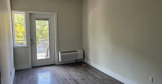 Modern 1BR Commercial Space w/ Balcony, 2 Baths &amp; Private Entrance – Bushwick Gem