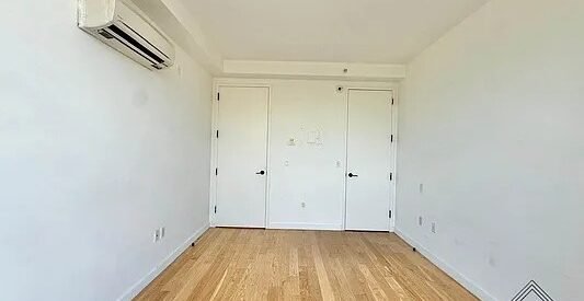 Luxury 1BR Apartment with Balcony &amp; Amenities in Prime Flatbush/Ditmas Park