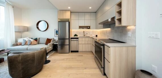 Luxury Brooklyn Apartments with Skyline Views &amp; Top Amenities – 698 Empire Blvd