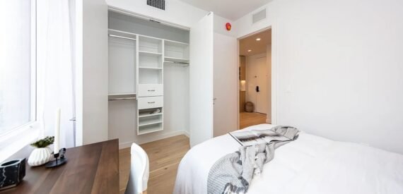 Luxury Brooklyn Apartments with Skyline Views &amp; Top Amenities – 698 Empire Blvd