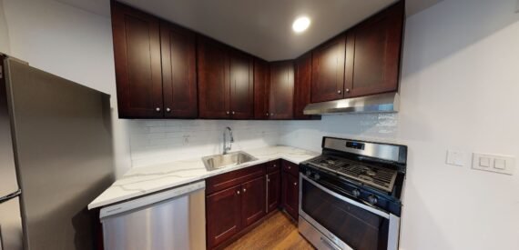 One Bedroom___________BUSHWICK___________