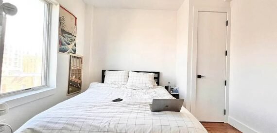 Luxury 2BR w/ Modern Finishes, Rooftop &amp; Prime Cortelyou Rd Location – No Fee!