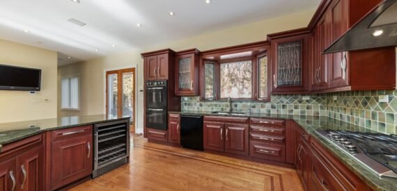 Malba Home for Sale