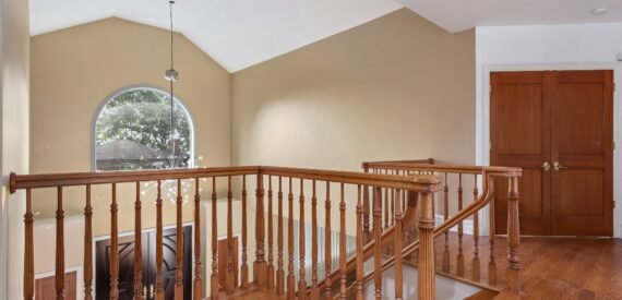 Malba Home for Sale