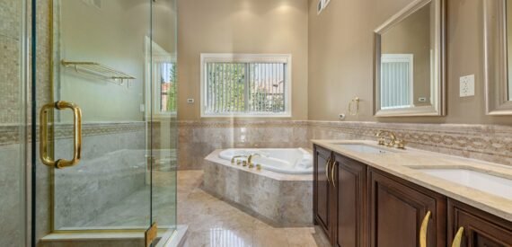 Malba Home for Sale