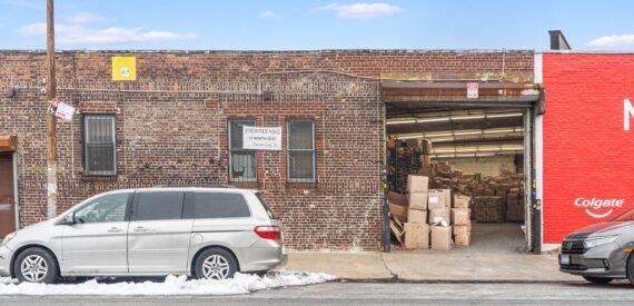 15 North 15th Street: Ground Floor Single Story Building Available