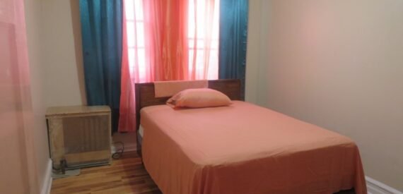 Affordable Single Room Rentals in Prime East Flatbush, Brooklyn Location