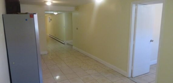 2 Bedroom Apartment $2300 Flatlands Area
