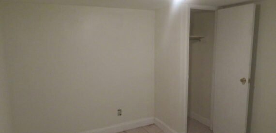 2 Bedroom Apartment $2300 Flatlands Area