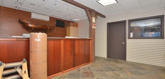 Warehouse For Lease