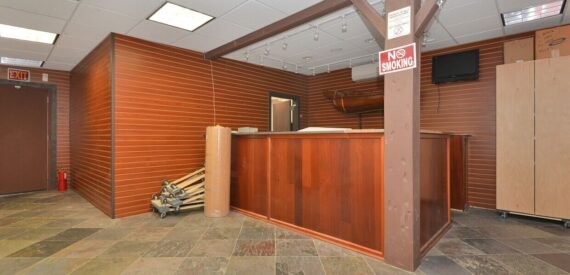 Warehouse For Lease