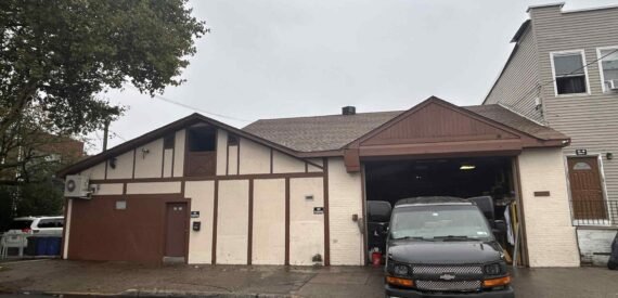 Warehouse For Lease