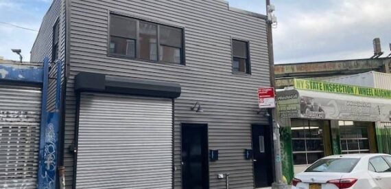 1,100 SF High-End Drive-In Studio/Workshop at Broadway/Myrtle, Bushwick