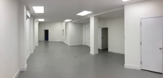 1,100 SF High-End Drive-In Studio/Workshop at Broadway/Myrtle, Bushwick