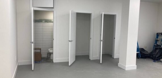 1,100 SF High-End Drive-In Studio/Workshop at Broadway/Myrtle, Bushwick