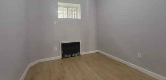 Spacious 5-Bedroom Duplex w/ Private Balcony &amp; Modern Amenities – No Fee, LES