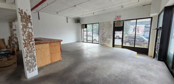 Spacious Corner Retail Loft in Prime Bushwick Location – 1,200 Sq Ft Storefront