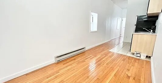 Modern 2BR Bushwick Apartment—Laundry, Pet Friendly, Steps to L &amp; M Trains!