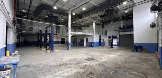 Woodside Warehouse For Lease