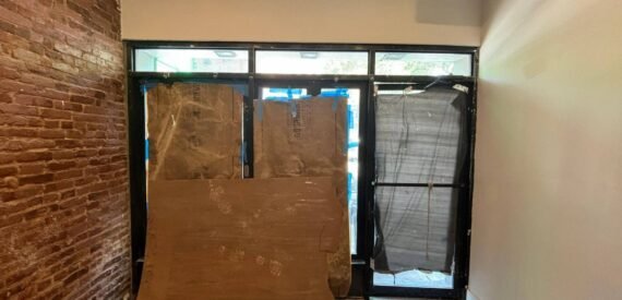 Commercial Space for rent, NO FEE