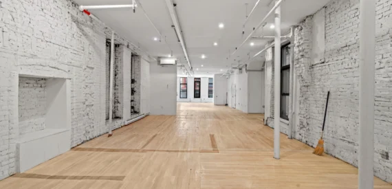 25 Howard Street – 2nd Floor