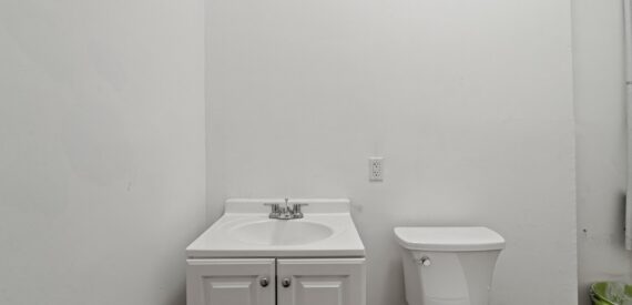 25 Howard Street – 2nd Floor