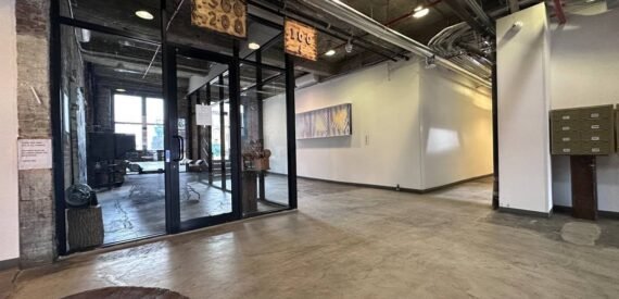 Beautiful corner loft space in east williamsburg with a bathroom