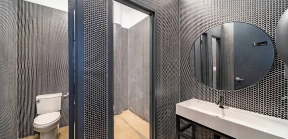 MULTIPLE COMMERCIAL SPACES AVAILABLE IN EAST WILLIAMSBURG BUSHWICK