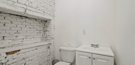 25 Howard Street – 2nd Floor