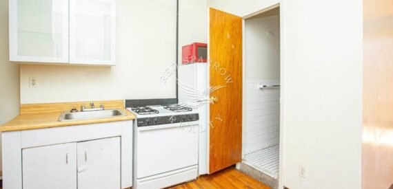 Amazing 1 bed on East 9th Street in the East Village