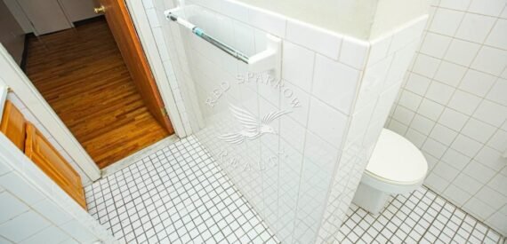 Amazing 1 bed on East 9th Street in the East Village