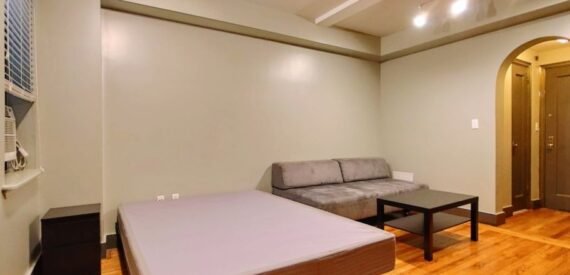 Amazing open layout on Waverly Place in Greenwich Village