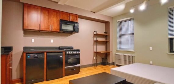 Amazing open layout on Waverly Place in Greenwich Village