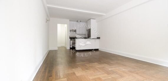 Amazing open layout on East 38th Street in Murray Hill