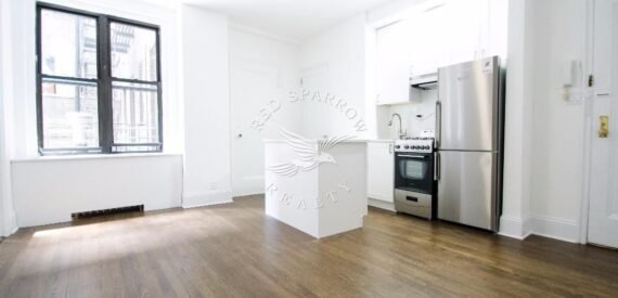 Amazing 1 bedroom on East 46th Street in Turtle Bay