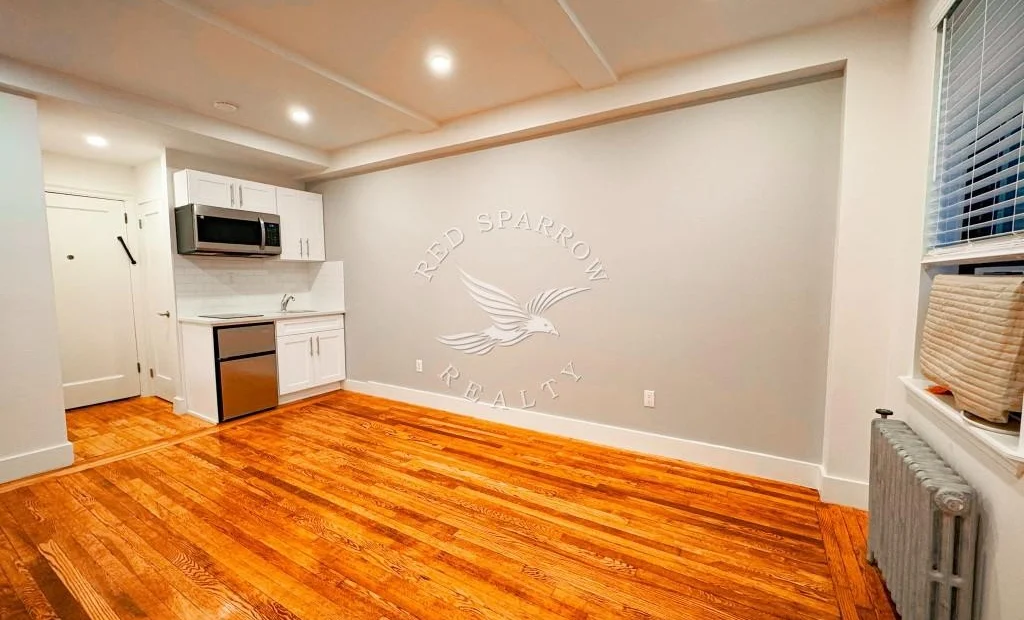 Amazing open layout on Waverly Place in Greenwich Village