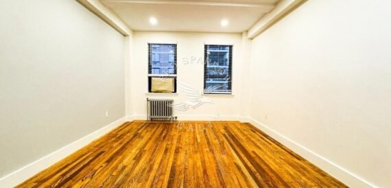 Amazing open layout on Waverly Place in Greenwich Village