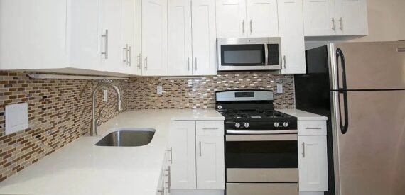 Massive Renovated 2BR w/ Laundry, Elevator, 1 Block to Prospect Park – Pet Friendly!