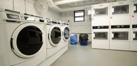 Amazing open layout on East 38th Street in Murray Hill