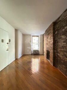 Amazing open layout on East 88th Street in Yorkville