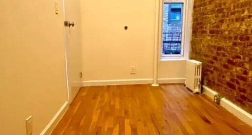 Amazing 1 bed on East 82nd Street in Yorkville